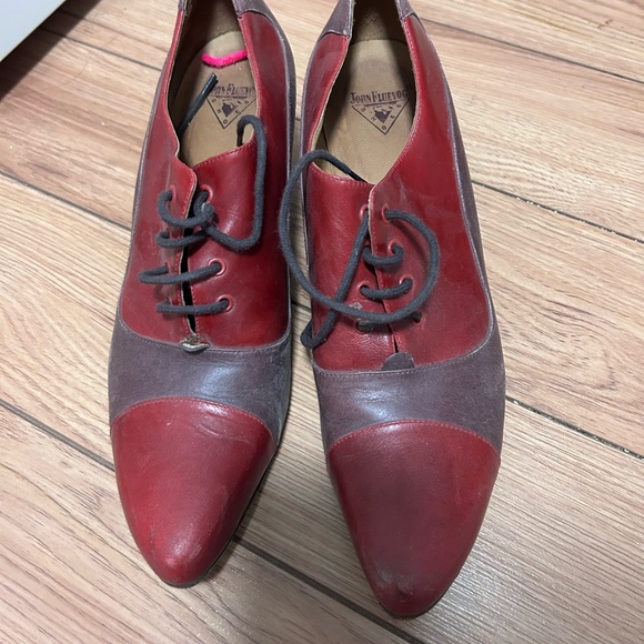 John Fluevog Red and Brown Heeled Shoes - Picture 5 of 6